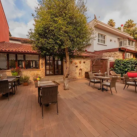 Zemira Garden Ξενοδοχείο 5*