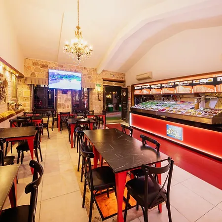 Ξενοδοχείο Zemira Garden 5*